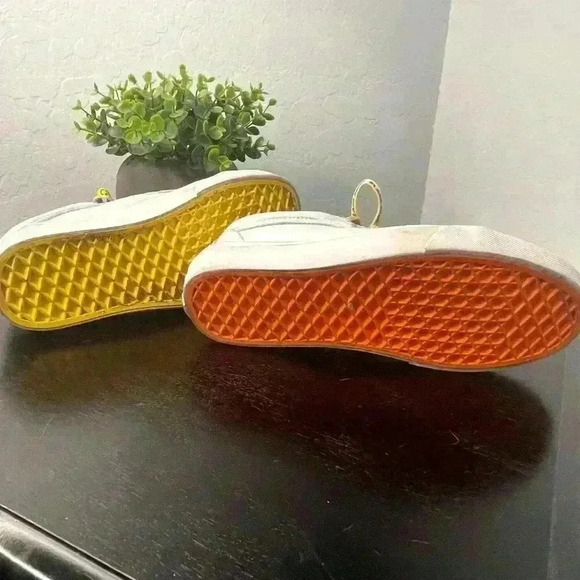 Vans Off the Wall Low Top Rainbow Slour Shop By Amirah Kassem Shoes W7/M5.5 - Picture 11 of 11